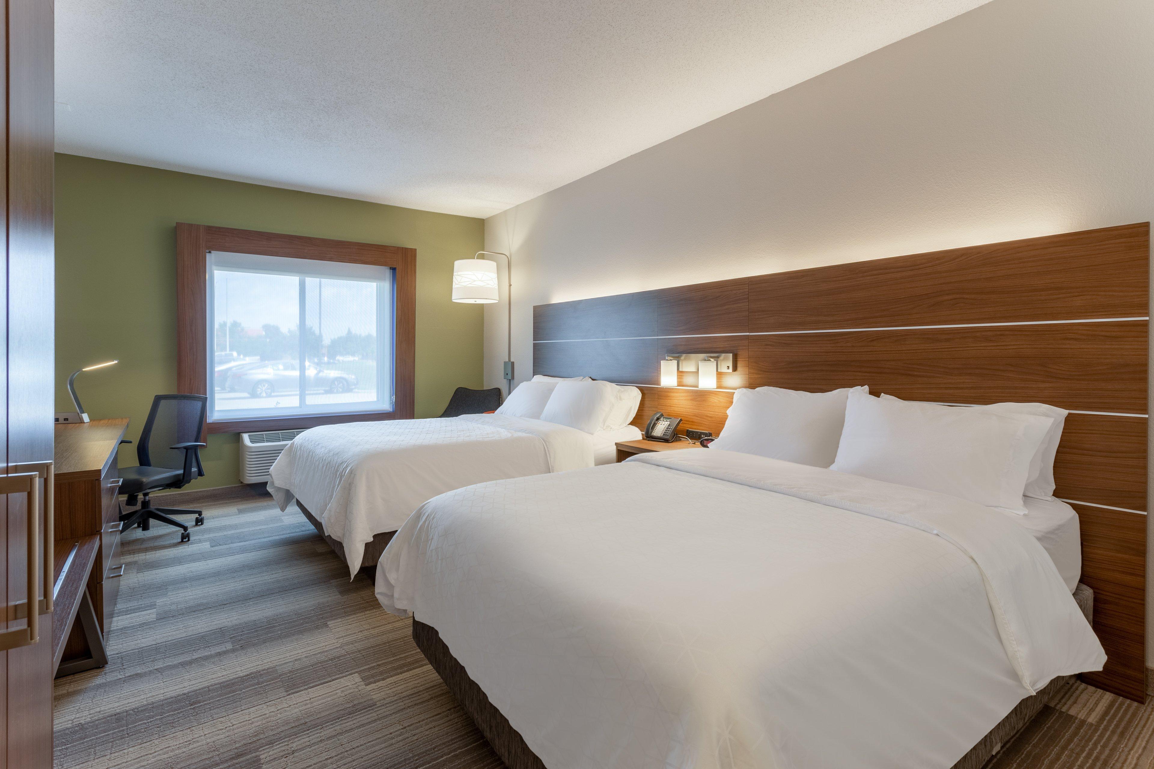 Holiday Inn Express Hotel & Suites Burlington By Ihg Exteriér fotografie